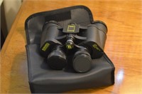 Bushnell 7x35 Binoculars & Case