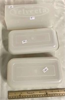 TUPPERWARE COVERED CONTAINERS