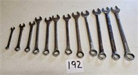 Metric wrench set