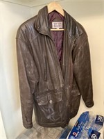 Tip Top Tailors Leather Jacket Sz S