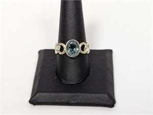 .925 Sterling Blue Stone Ring Sz 9.5