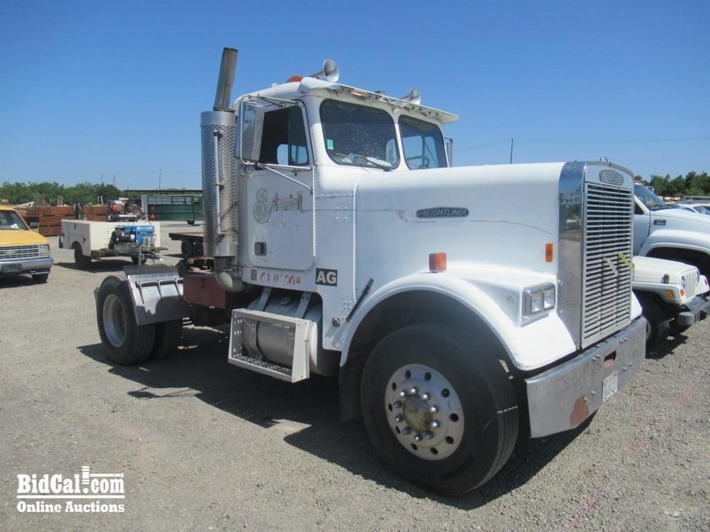 (DMV) 1989 Freightliner Semi