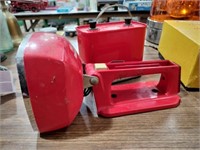 Eveready Commander red light with lantern battery