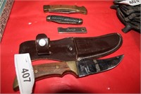 KNIVES-4, 1 SPOON, 1 BELL WITH SHEATH 3-1/2"
