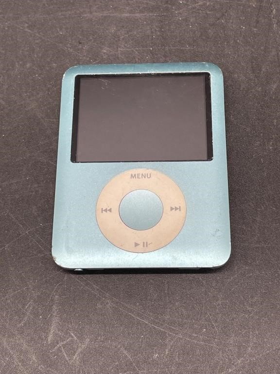 Apple iPod Nano 3rd Gen 8GB Blue Model