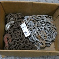 Pair of Tie Down / Tow Chains w/ Hooks