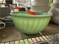 VTG FIRE KING JADEITE GLASS MIXING BOWL