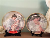 2 Mothers Collectors Plates