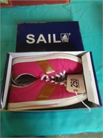 Sail Pink Size 10