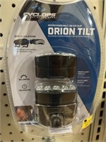 3 CYCLOPS ORION TILT LED CAP LIGHTS