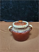 McCoy brown drip pot with lid approx 5.5 inches