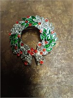 Christmas Wreath Brooch