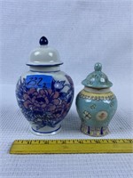 2pc small ginger jars