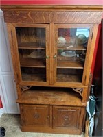 Oak Country Cupboard