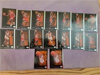 16 Michael Jordon Basketball Cards