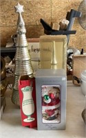 Lot of Christmas Décor & More