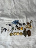 Lot of religious jewelry