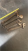 5 adjustable wrenches