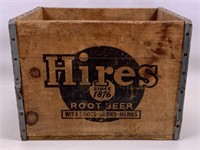 Wood Hires Root Beer case, holds 12-32 oz bottles,