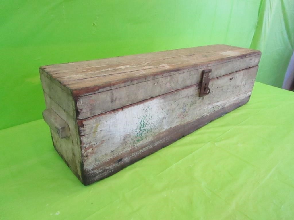 Primitive Tool Box w/ Tray  10" x 33" x 9"