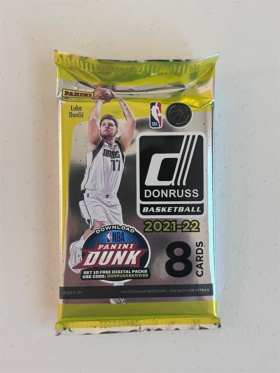 2021-22 Donruss Unopened Pack of 8 cards