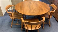 Ethan Allen Maple Table and 4 chairs , two leaves