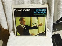 Frank Sinatra-Strangers in the Night