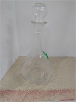 Wine Decanter & Lid