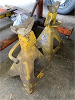 (2) WILMORE 6-TON YELLOW JACK STANDS
