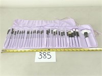 New Vander 32-Piece Make-Up Brush Set