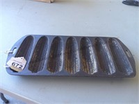 Vintage cast iron corn stick pan