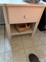 ONE DRAWER TABLE