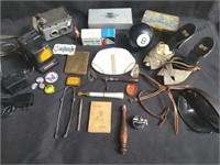 Box of miscellaneous collectibles