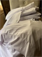 LARGE LOT OF 4 CHAIR SLIPCOVERS & 9 WHITE