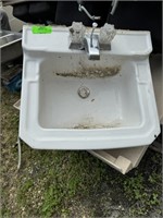 16"x19" Ceramic Sink