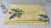 Vintage Chenille Bedspread / Coverlet - 70"x100"
