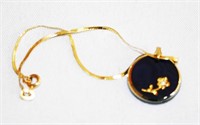 14K Gold Bracelet w/ Black Onyx Pendant