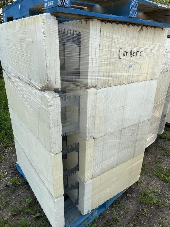 UNUSED Pallet of ICF blocks - CORNERS