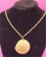 Sundial Striped Shell Necklace