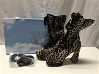 NEW Cyndi Lauper Leopard Lace Up Bootie 6031