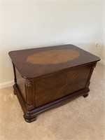ASHLEY BLANKET CHEST WITH INLAID DESIGN