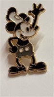 New Steamboat Willie pin, gold colored edges