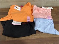 3 women’s small shirts & 1 women’s small shorts