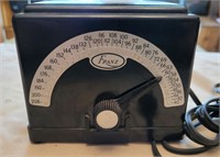 Vintage Franz electric metronome. 5"×3"×4". Works