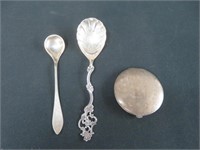 STERLING SILVER COMPACT & 2 SILVER SPOONS