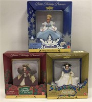 3 Walt Disney Holiday Collection Dolls