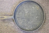 Cast Iron Flat Skillet No 8