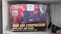 250 PSI Mini Air compressor