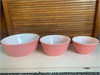 Pyrex Pink Nesting Mixing Bowls