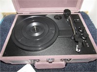 CROSLEY CRUISER RECORD PLAYER